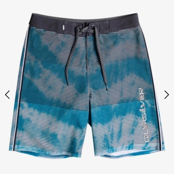 Quiksilver surfsilk mens size 36 boardshorts - Picture 1 of 10
